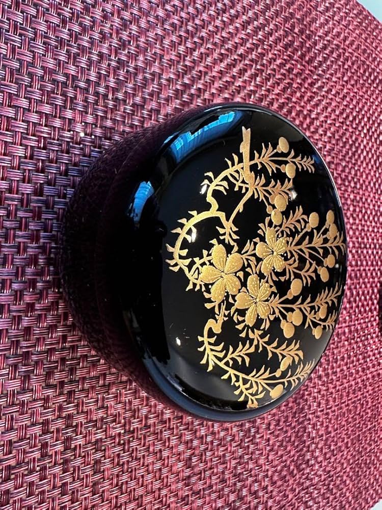 高級 会津塗 本金蒔絵 コースター 8枚セット　昭和前期　未使用品　収納容器付き 高級 会津塗 本金蒔絵 コースター 8枚セット 昭和前期 未使用品